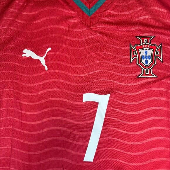 2026 PUMA Adult Portugal Cristiano Ronaldo #7 Home Jersey NWT JUST RELEASED - Picture 3 of 7